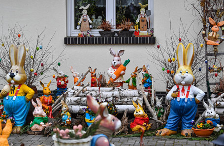 Поки в Росії вітають з Вербною неділею, в Європі щосили святкують Великдень